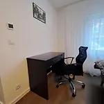Appartement Entspannung & Komfort-zwischen Duesseldorf Und Koeln Dormagen